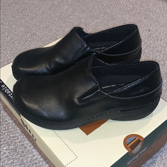 spring step non slip shoes